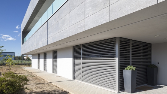 Store extérieur Metalunic toulouse